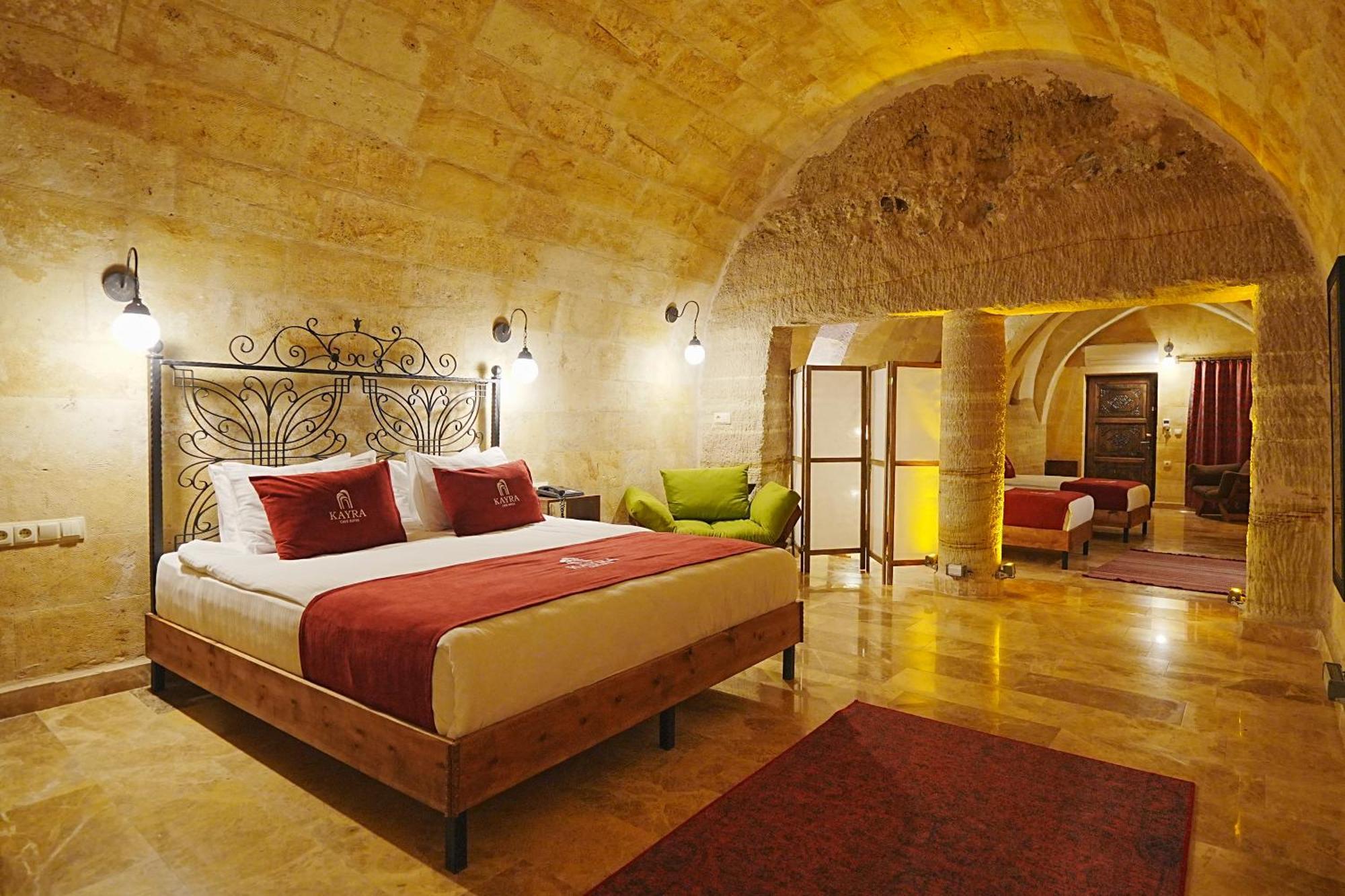 Kayra Cave Suites เกอเรเม ภายนอก รูปภาพ