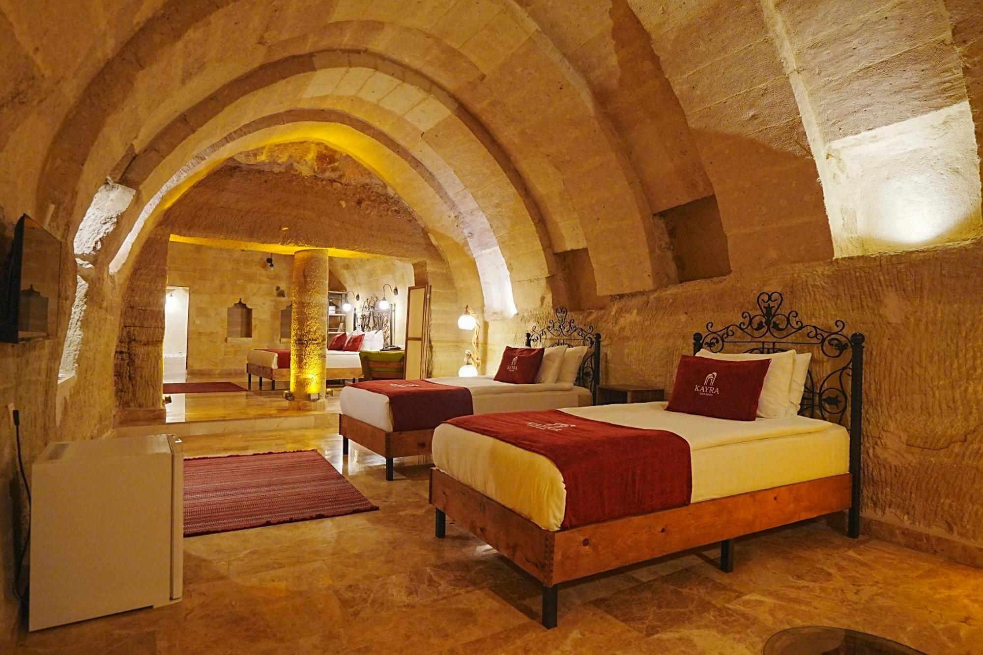 Kayra Cave Suites เกอเรเม ภายนอก รูปภาพ