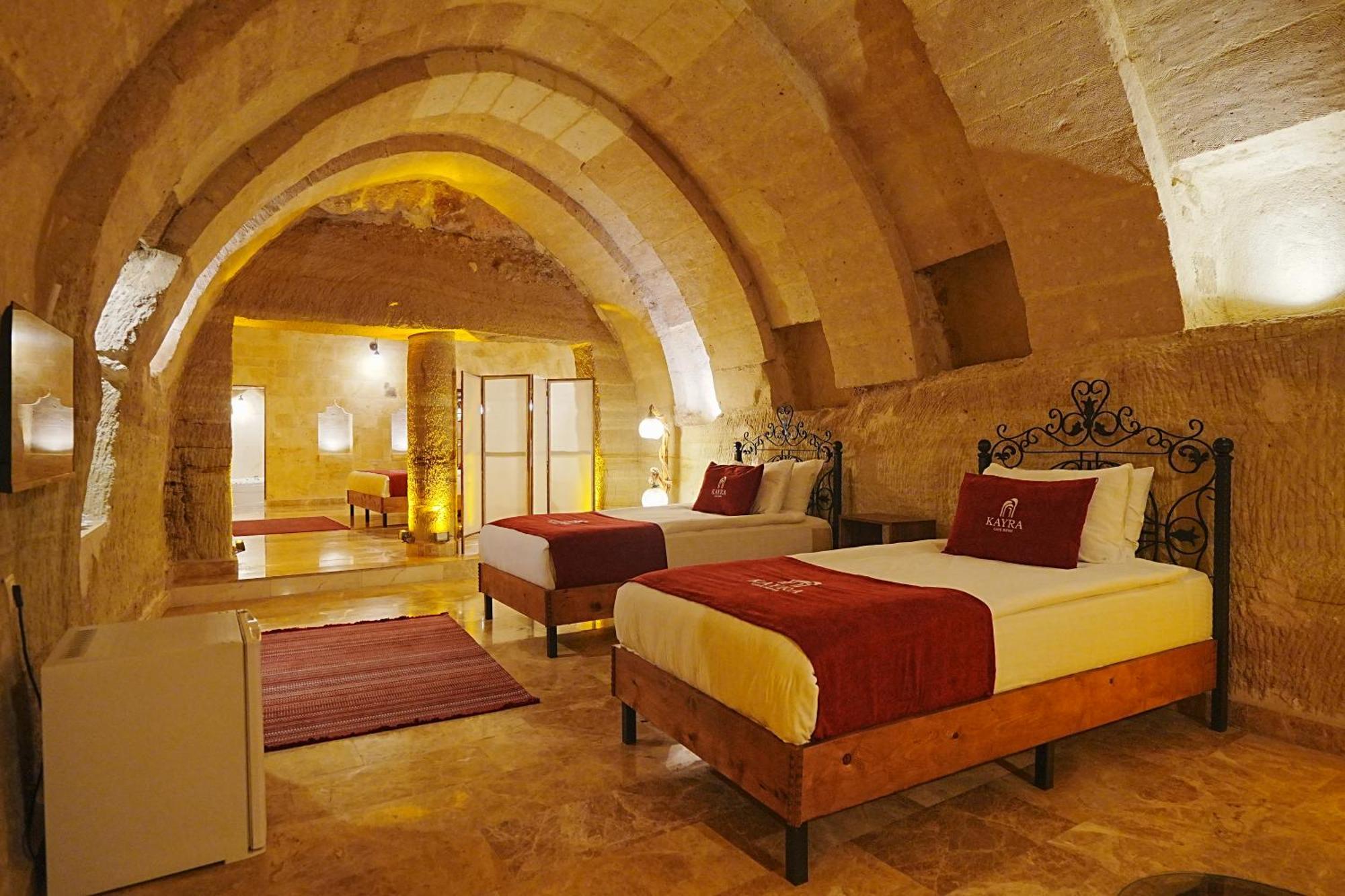 Kayra Cave Suites เกอเรเม ภายนอก รูปภาพ