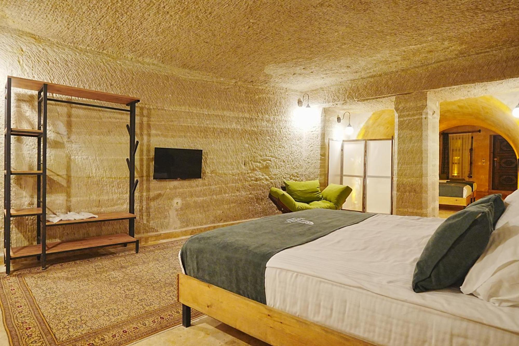 Kayra Cave Suites เกอเรเม ภายนอก รูปภาพ